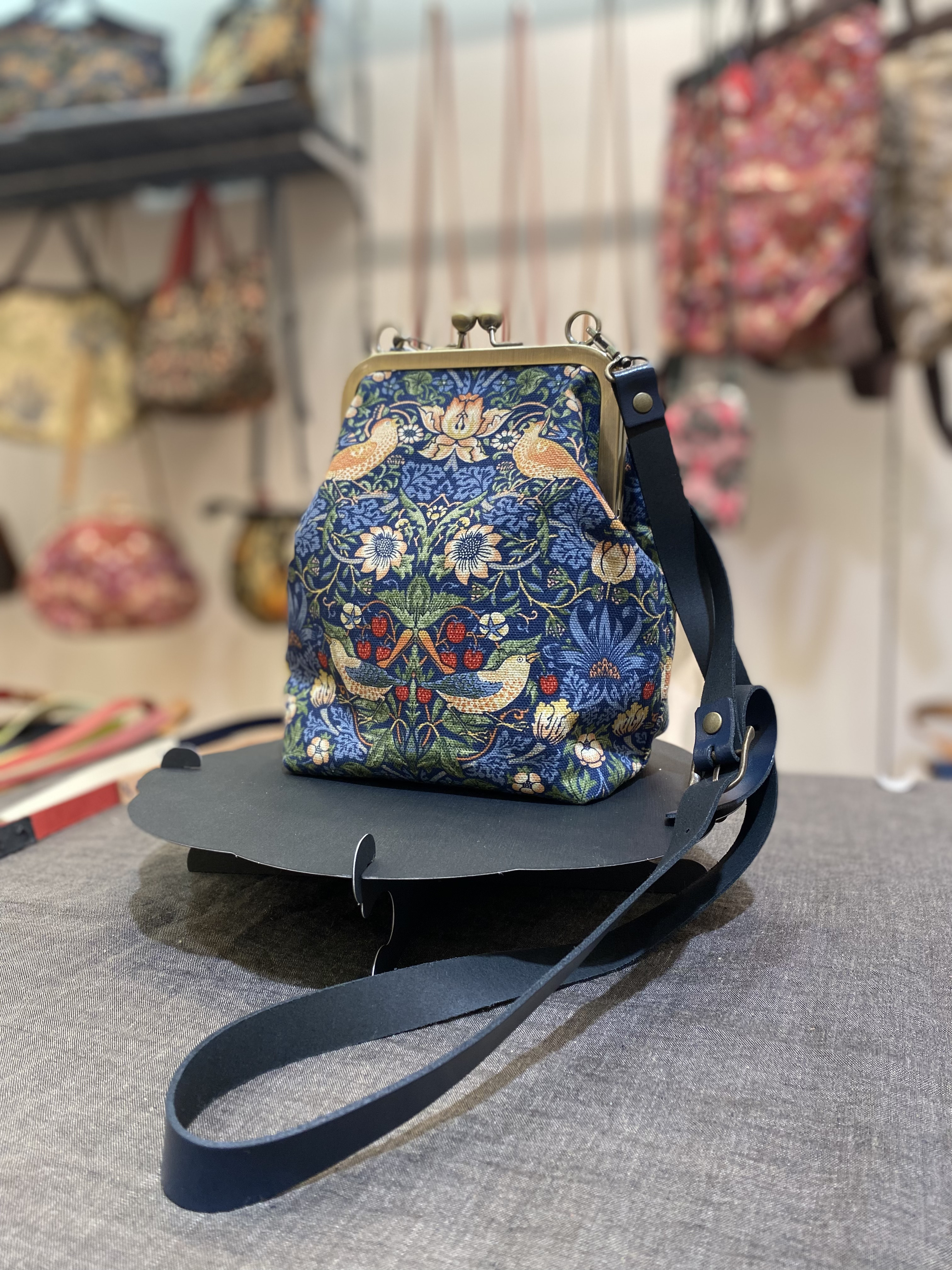 ムスターファ マイリトルテイラー がま口スマホポーチ等 ムスターファ