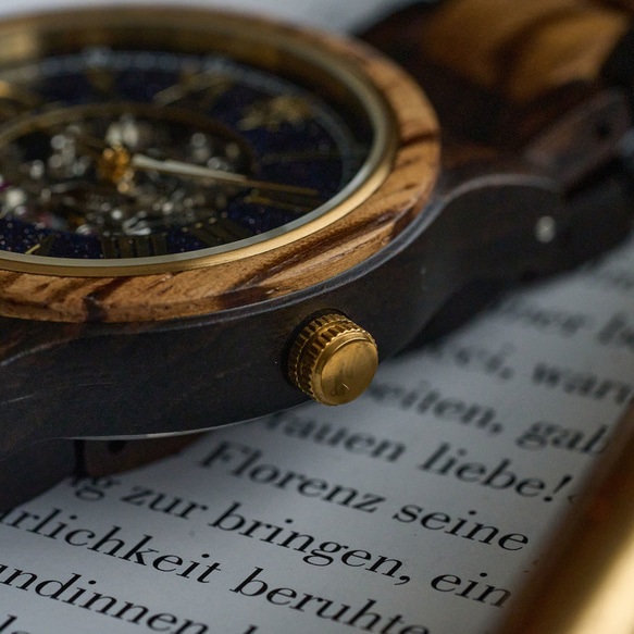 【木製腕時計】EINBAND Frieden ブルーサンドストーン×ゼブラウッド＆エボニー 自動巻き木製腕時計 40mm 8枚目の画像