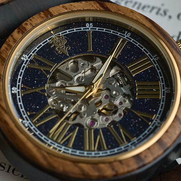 【木製腕時計】EINBAND Frieden ブルーサンドストーン×ゼブラウッド＆エボニー 自動巻き木製腕時計 40mm 2枚目の画像