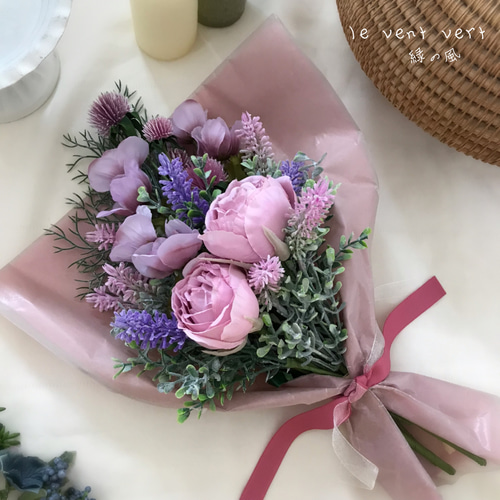 桃紫色の花束(ブーケ) 約37㎝【 ウェディング・ピンク・紫・花束