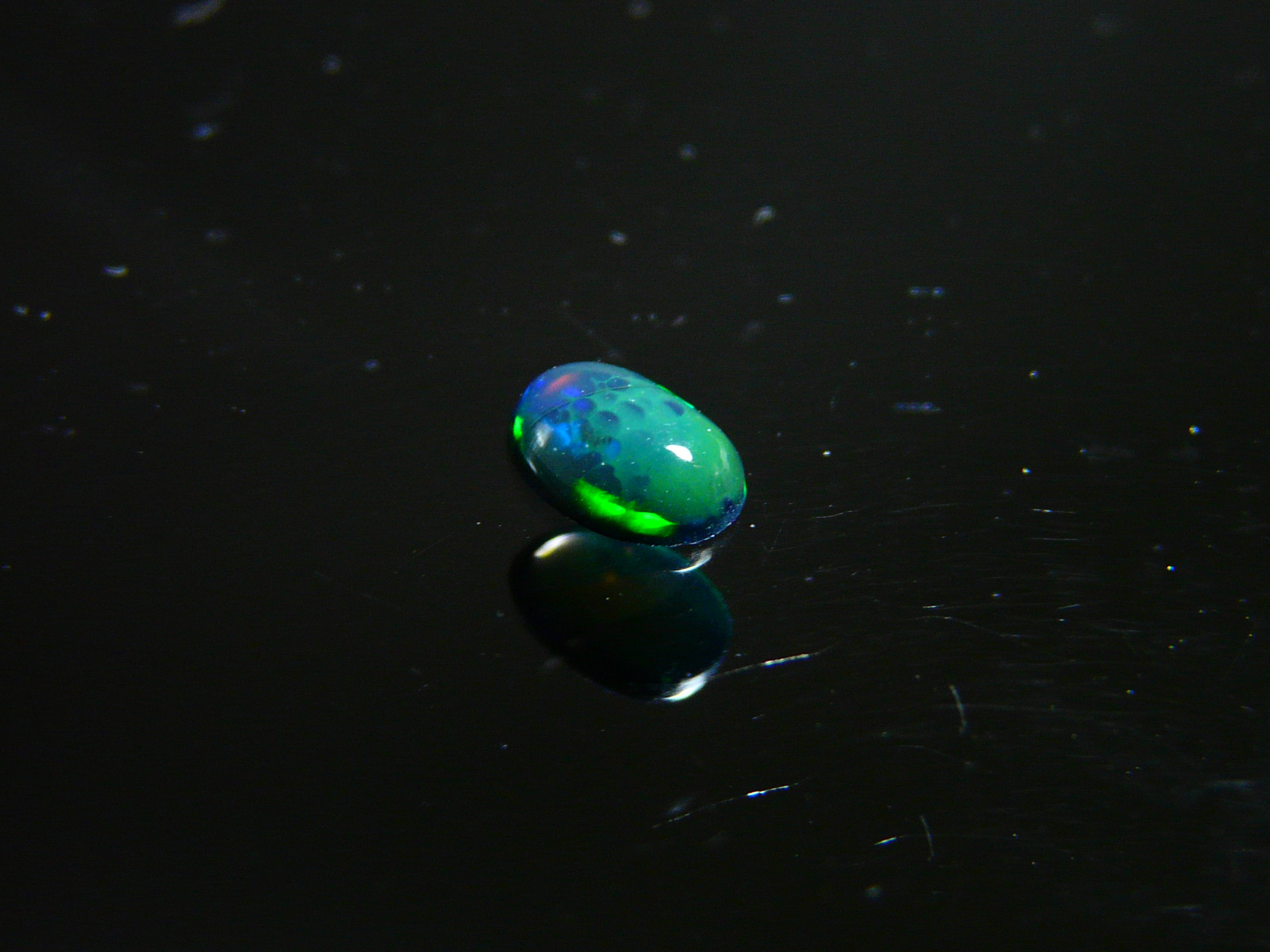 ハニカム ブラックオパール　エチオピア産 楽天市場】エチオピア産 ハニカム ブラックオパール 7.762ct