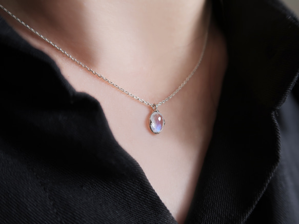 925純銀 月光石 橢圓形 角面鑽 項鍊 鎖骨鍊 長鍊 免費送禮包裝 第1張的照片