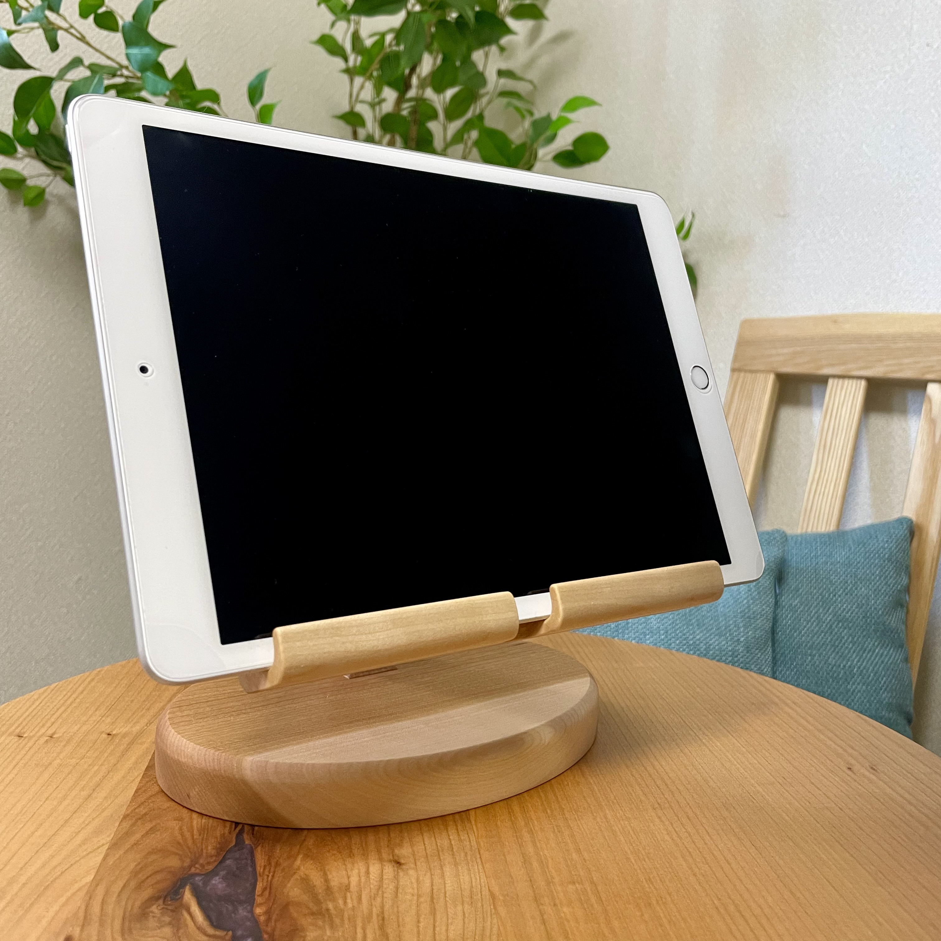 【無垢桜】角度調整可能タブレットスタンド♪
