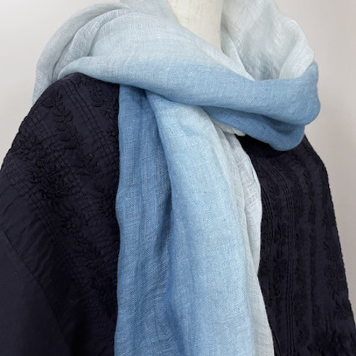 優佳良織　ユーカラ　大きめショール　ストール　ブルー　ウール　和装　ショール 優佳良織 ユーカラ 大きめショール ストール ブルー ウール 和装
