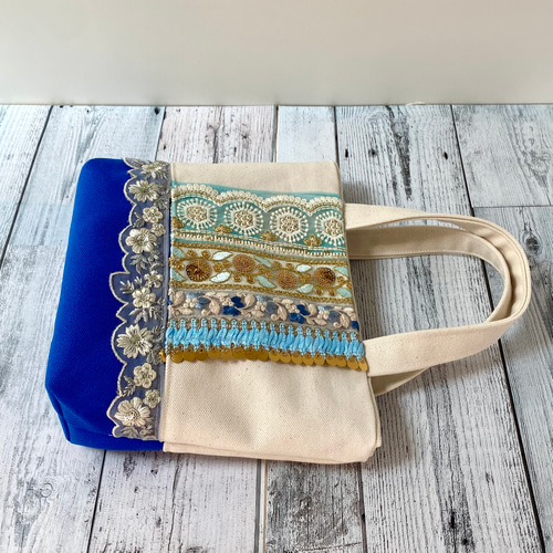 美しい透け感ブルーのインド刺繍トートバッグ【Sサイズ】 トートバッグ
