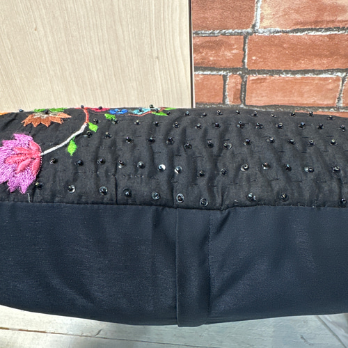 クッションカバー 刺繍 ビーズ カンタキルト 40cmx40cm クッション
