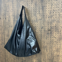 トライアングルBAG・ブラック 2枚目の画像