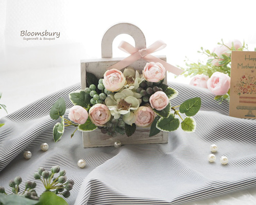 ピンクミニバラのナチュラルアレンジ＊Mother's Day＊ ~with