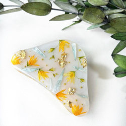 ボタニカルフラワーレジンヘアゴム&バンスクリップ２点セット レジン・樹脂 ヘアクリップ・バナナクリップ の人気通販｜Creema