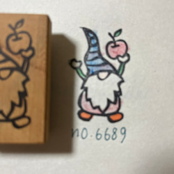 スタンプ　No. 6689りんごを持った妖精 1枚目の画像