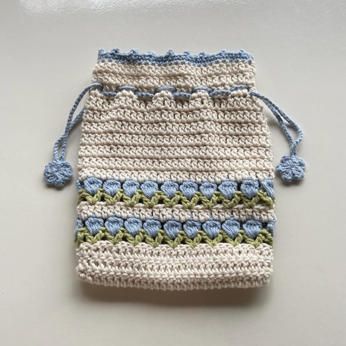 チューリップ 巾着 ポーチ 手編み ハンドメイド 花柄 ポーチ momo 通販