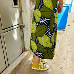 キテンゲ巻きスカート（イエローグリーンリーフ）★ケニアで愛される布「キテンゲ」使用。アフリカンプリント★ 5枚目の画像
