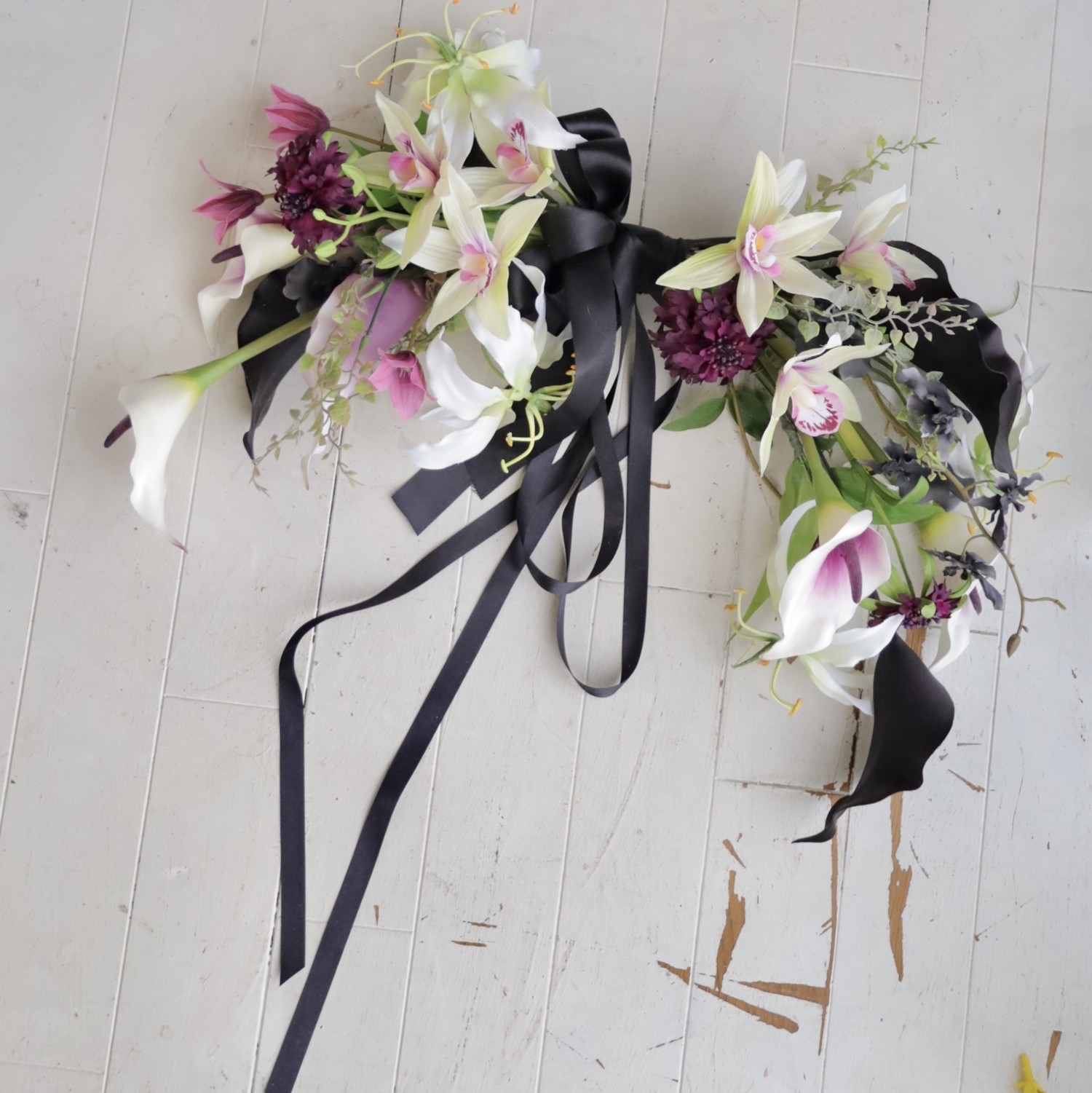 【個性が光るキューピッドブーケ】おしゃれ ウエディングブーケ 前撮り カラードレス カラー シンビジウム