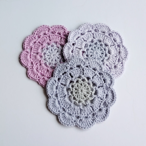 手編み　紫陽花のコースターセット5枚　コットン　10㎝　 9枚目の画像