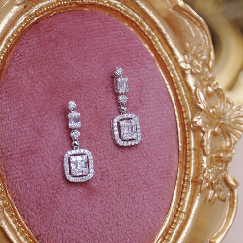 天然ダイヤモンドピアス0.8ct k18 ピアス（スタッド・一粒