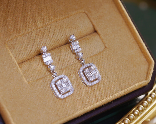 セット価格ＰＴ天然ダイヤモンドピアス 計０．８ｃｔ PT天然ダイヤモンドピアス 計0.8ct D I1 EX 鑑定書付き
