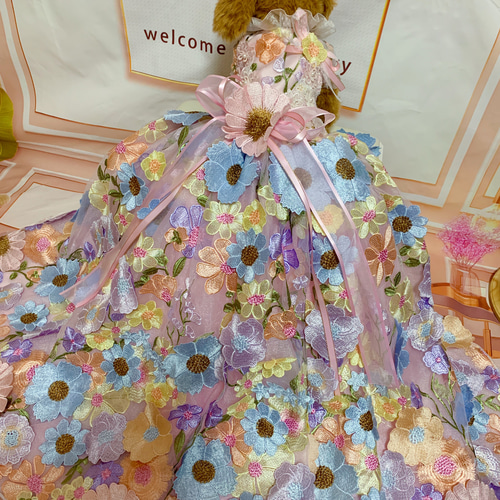 ちこりん。お花いっぱいのドレスを着た猫さん。お花ワンピースを着た猫さん 犬猫うさちゃん服 カラフルフラワーの3D立体ロング丈ドレス
