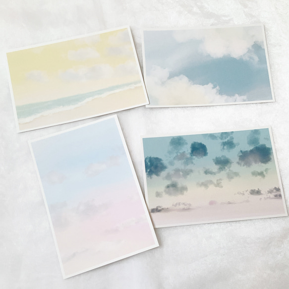 淡い空　4枚　ポストカード　自然　キレイ　かわいい　はがき　絵葉書　イラスト　雲　 1枚目の画像