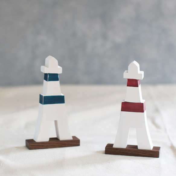 灯台 オブジェ Ｂタイプ Ｌサイズ２色 木製 マリン インテリア 海 夏 サマー 手描き 雑貨 サーフ 西海岸 4枚目の画像