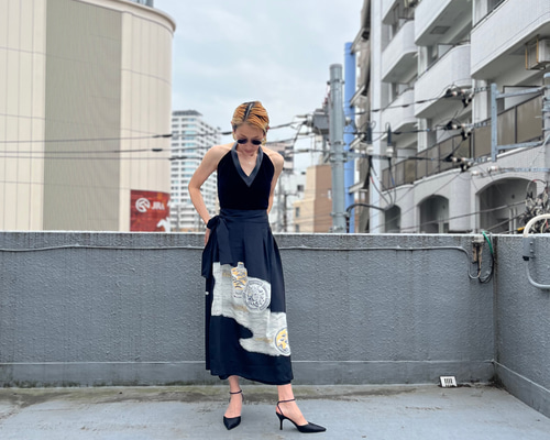 黒留袖リメイク　巻きスカート 黒留袖リメイク ロング巻きスカート フリーサイズ 一点もの