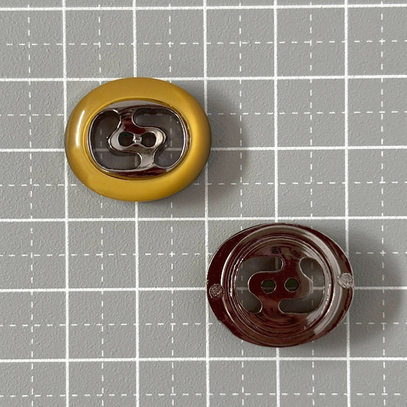 ボタン レトロ 楕円形 オーバル イエロー 二つ穴 21mm×18mm 4個セット ek-003b 3枚目の画像