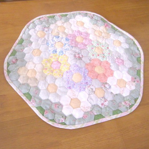 NEW☆K-32ヘキサゴンのキルトのキット キット rose 通販