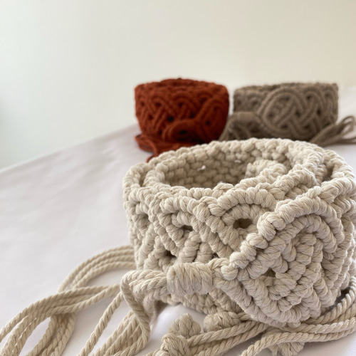 マクラメ編み太ベルト（オフホワイト） その他ファッション雑貨 Blue