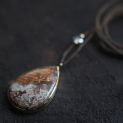 crazy lace agate brass necklace (yoka) 8枚目の画像