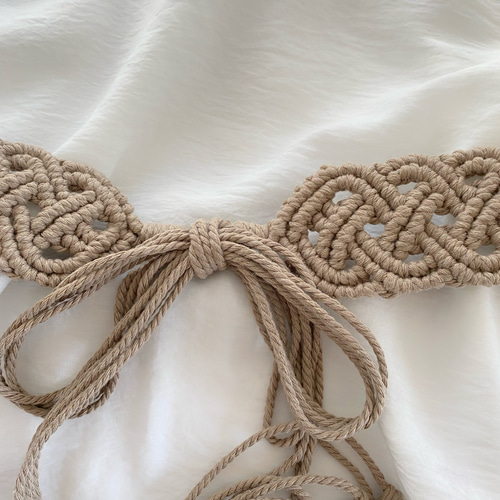 マクラメ編み太ベルト（グレージュ） その他ファッション雑貨 Blue