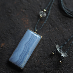 blue lace agate brass necklace (sesenagi) 4枚目の画像