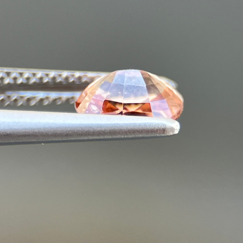 ジルコンルース 天然石 宝石 Natural Zircon 1.5 ct ジュエリー用 指輪