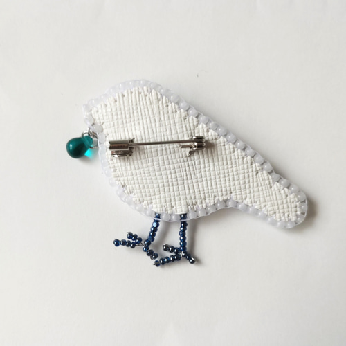 ルリビタキのビーズ刺繍ブローチ ブローチ loup bleu 通販