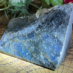 【宇宙エネルギー】虹　ラブラドライト　レインボー　磨き　原石　ラフストーン 5枚目の画像