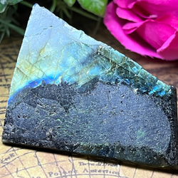 【宇宙エネルギー】虹　ラブラドライト　レインボー　磨き　原石　ラフストーン 3枚目の画像