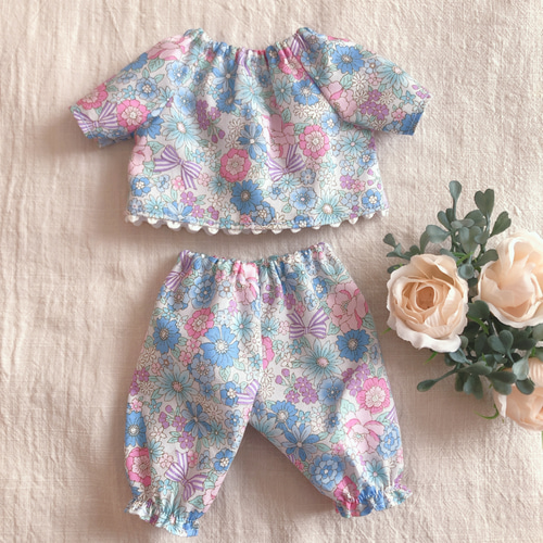 ハンドメイド　ソランちゃん　長袖　パジャマ　セット　小花柄 ハンドメイド ソランちゃん 長袖 パジャマ セット 小花柄