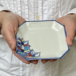 【京焼・清水焼】マグノリアの角小皿～着彩木蓮シリーズ 3枚目の画像