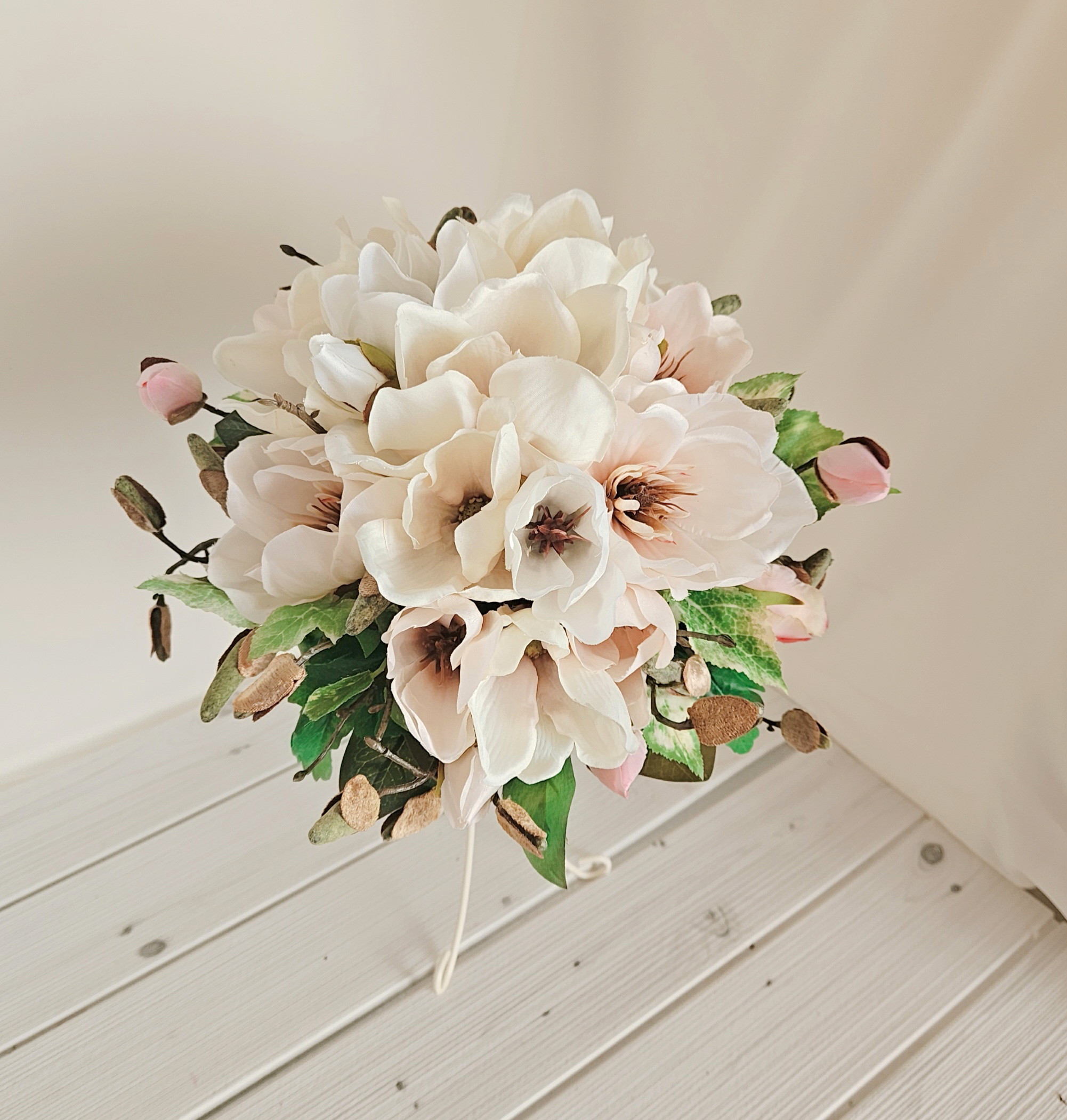 ウェディングブーケ（ブートニア付き）B-182 8,760円