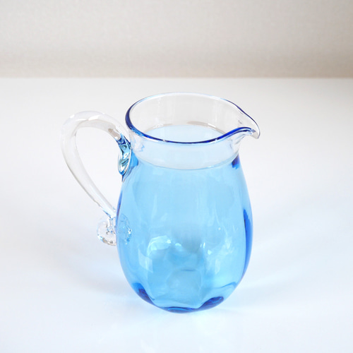 ブルーと透明のさわやかピッチャー（小さめタイプ） その他キッチン