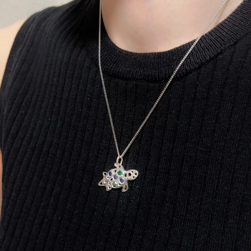 めけめけ VARTIX バータイプネックレス サファイア付き めけめけ様専用