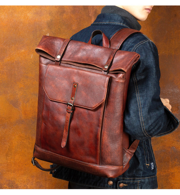 頑丈で厚い植物タンニン鞣し牛革リュック 大容量本革バックパッ 