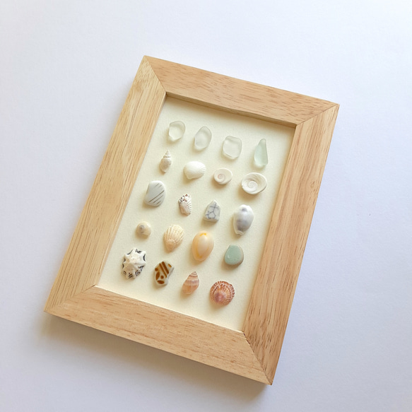 〈海辺のホワイトコレクション〉貝殻・シーグラスアート 2枚目の画像