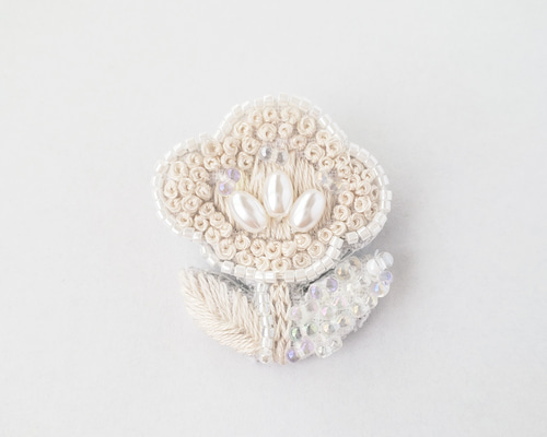 yone　パールビーズフリンジブローチ　フランスヴィンテージ　ピン yone パールビーズフリンジブローチ フランスヴィンテージ ピン