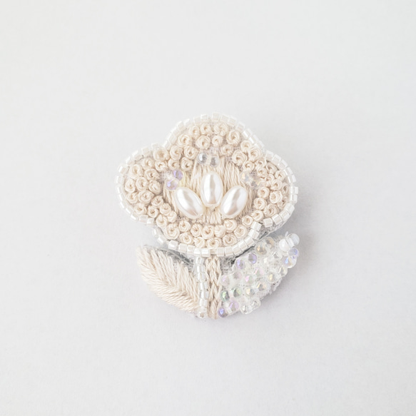 yone　パールビーズフリンジブローチ　フランスヴィンテージ　ピン yone パールビーズフリンジブローチ フランスヴィンテージ ピン