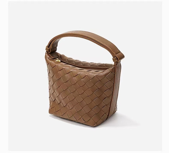 手編みの牛革バッグ、新しい女性ハンドバッグ。ランチボックスバッグ。 2枚目の画像