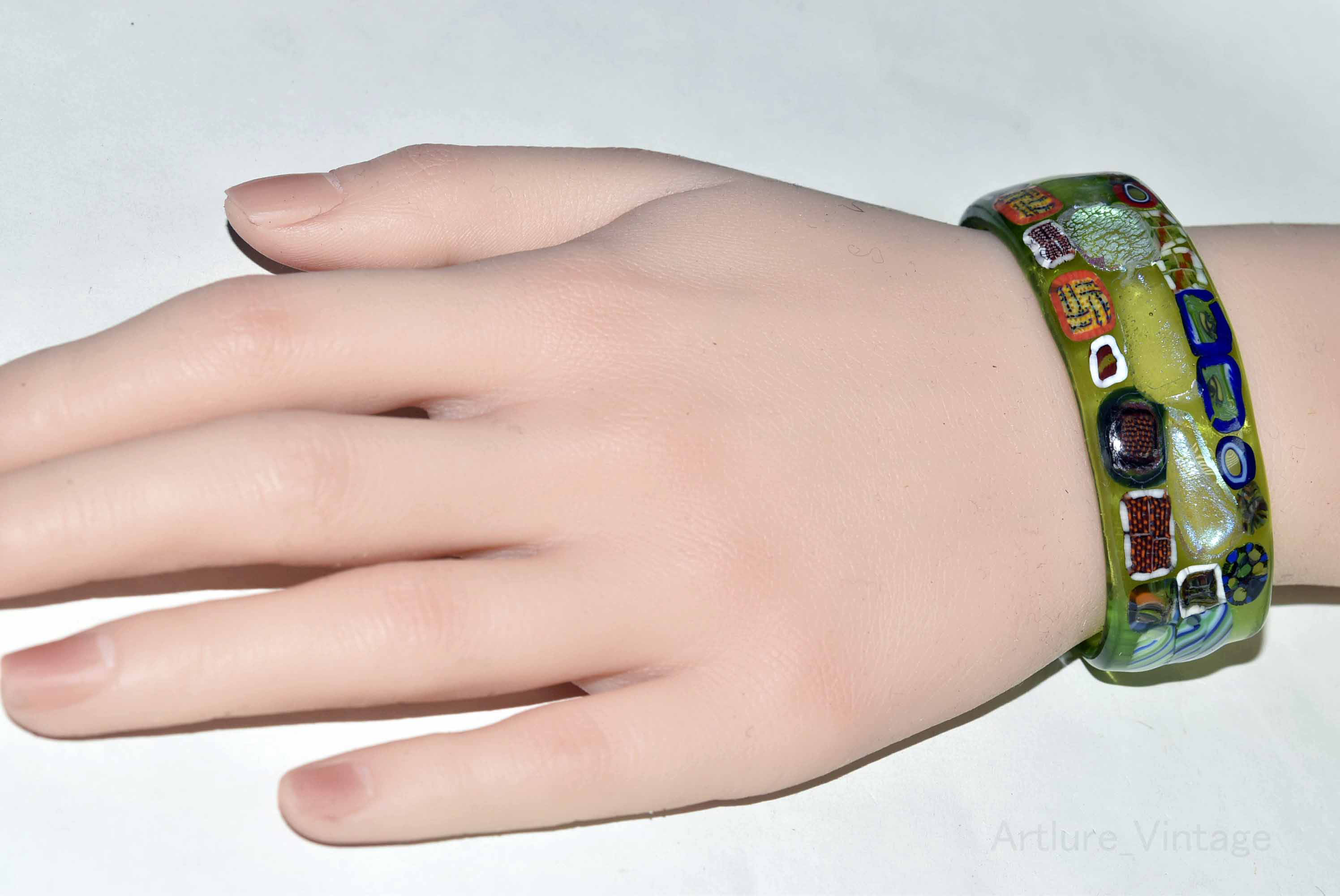 ガラスのブレスレット　、バングル　bracelet, bangle（ 11563-497）ガラスのアクセサリー