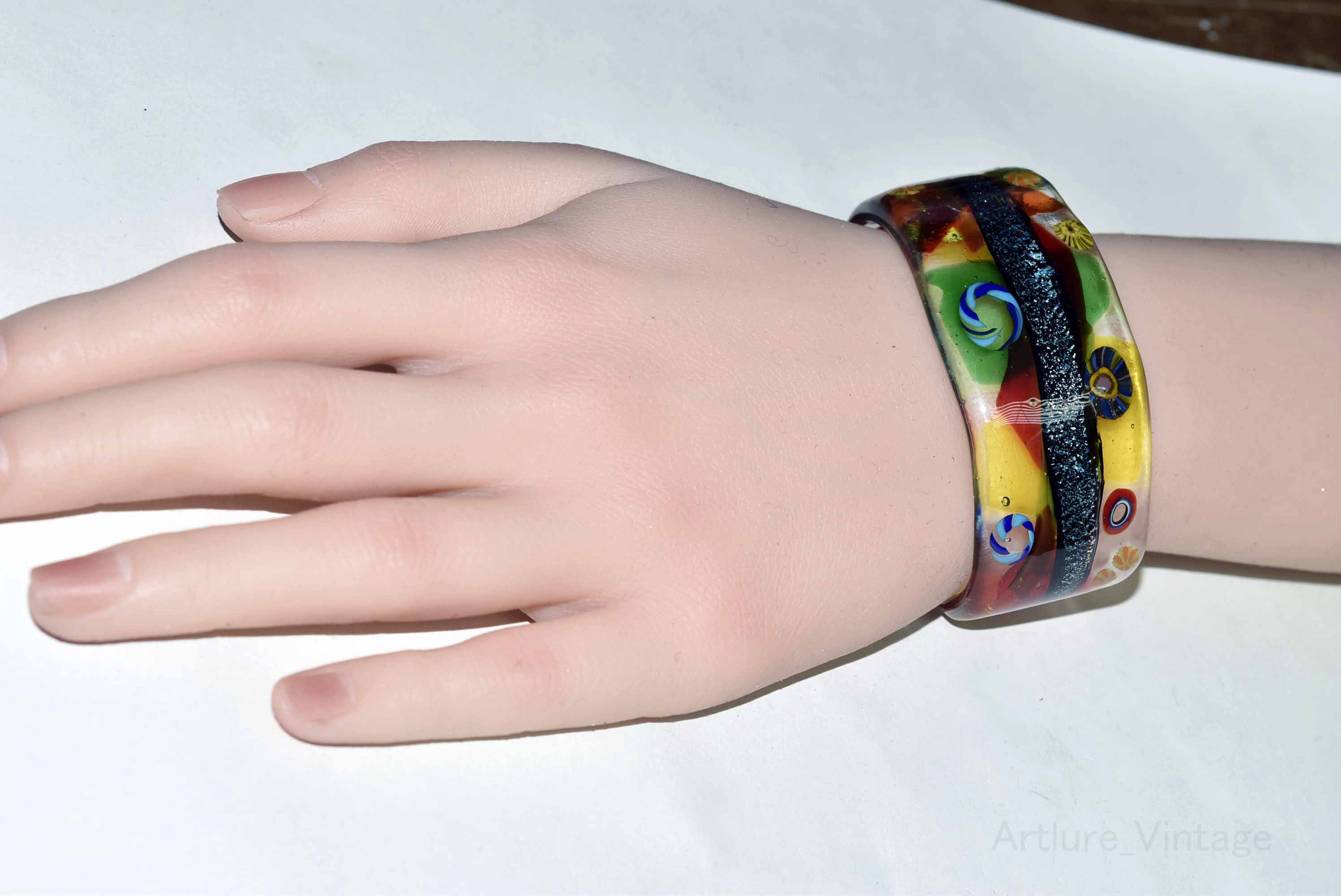 ガラスのブレスレット　、バングル　bracelet, bangle（ 11564-497）ガラスのアクセサリー