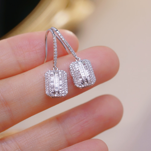 天然ダイヤモンドピアス0.5ct k18 ピアス（フック・チェーン） パール