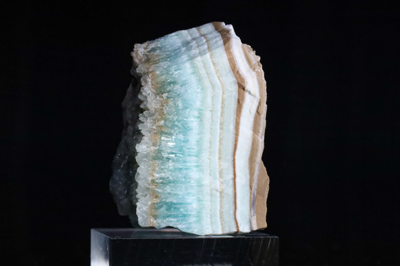 ミルフィーユ的美造形 パステルカラー 天然 アラゴナイト39g天然石 鉱物 標本｜アフガニスタン ヘルマンド州産 2枚目の画像