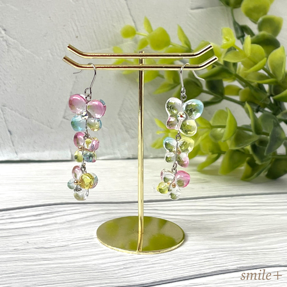 しゃぼんカラーのお花 ピアス / イヤリング ピアス（フック