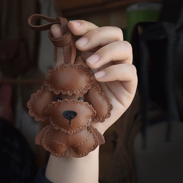 Handmadeファッション可愛い一層目本革　ワンじゃん犬 テディー　キーリング　 4枚目の画像